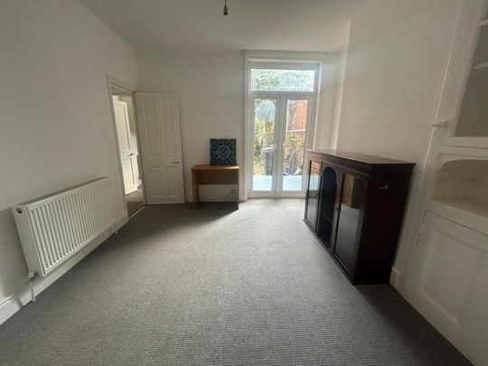3 bedroom end of terrace house to rent - Photo 1