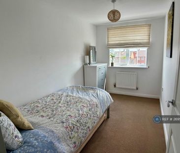 2 bedroom flat to rent - Photo 5