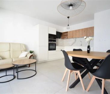 Location appartement 3 pièces - 61m² à Hyeres (83400) - Photo 1