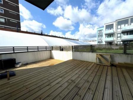 2 bedroom apartment to rent - Photo 2