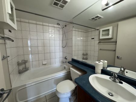 For Lease - 550 Queens Quay Unit# 807, Toronto, Ontario - Photo 3