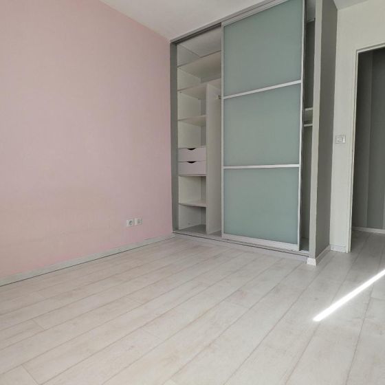 Louer appartement 2 pièces de 47 m² - Photo 1