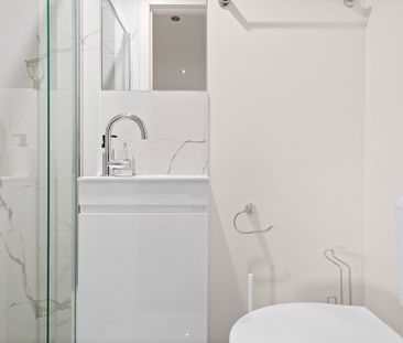 Wyndham Vale - Photo 2