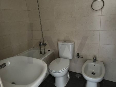 OEIRAS, Lisbon - Photo 4