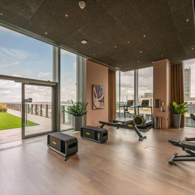 Studio to rent - Photo 1