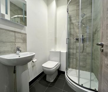 2 bedroom apartment to rent - Photo 4