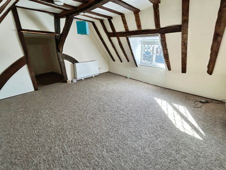3 bedroom Flat To Let Total Size: 2024 SQ FT - Photo 5
