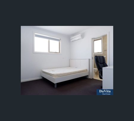 1/34 Finch Street, Notting Hill, Vic 3168 - Photo 4