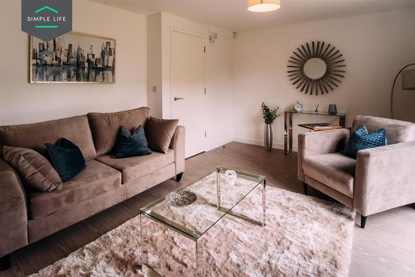 3 bedroom semi-detached house to rent - Photo 1