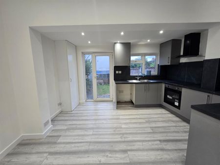 Villiers Road, Beckenham BR3, London - Photo 2