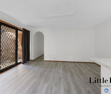 5 Flowerdale Place, Kaleen ACT 2617 - House For Rent | Domain - Photo 6