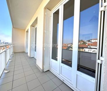 Location Appartement 3 pièces 55 m2 à Clermont-Ferrand - Photo 4