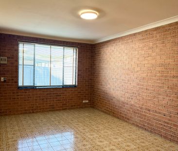 Home For Rent - Photo 5