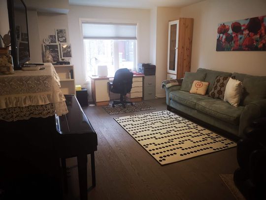 For Lease - 14 Canner Court, Vaughan, Ontario - Photo 1