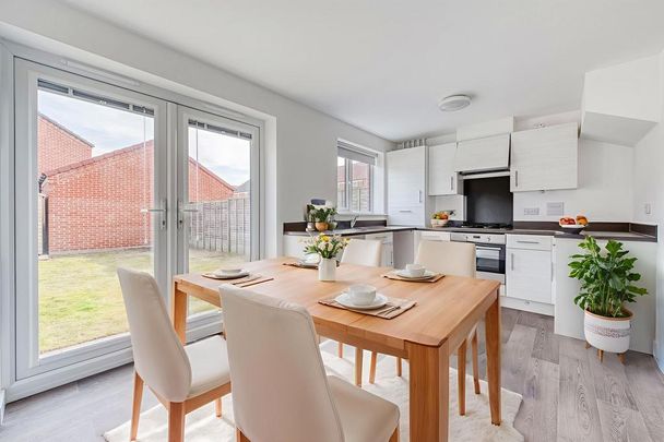 3 bedroom terraced house to rent - Photo 1