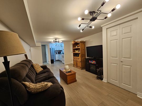 For Lease - 501 Ortono Avenue, Oshawa, Ontario - Photo 1