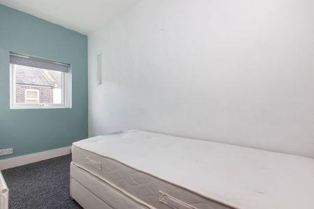 2 bedroom house to rent Sydney Road, Eastbourne, BN22 - Photo 5