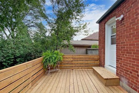 For Lease - 3151 St Clair Avenue, Toronto, Ontario - Photo 5