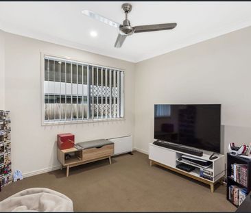 GREAT LOCATION - Photo 6