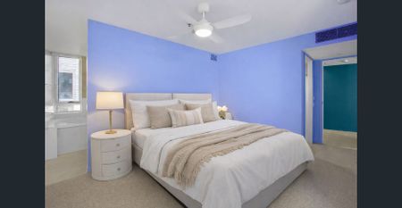 Luxury Waterfront Living with Panoramic Coastal Views - Photo 4