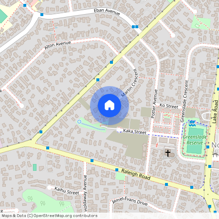 30 Martin Crescent (upstairs 4 bedrooms), Northcote, North Shore City