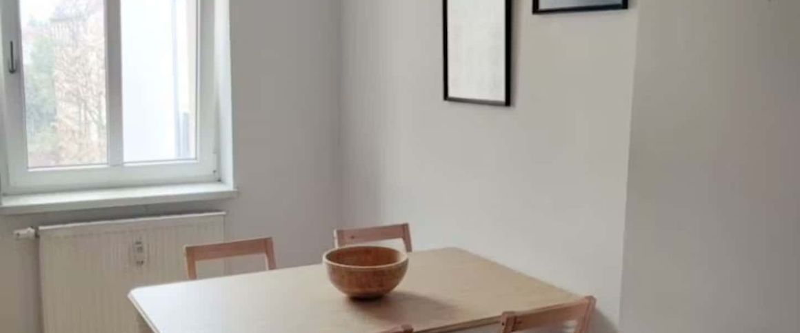 Revaler Straße 4th Floor - Small Room w/ Balcony 1 - Foto 1