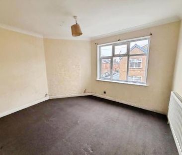 3 bedroom Terraced House To Let - Photo 4