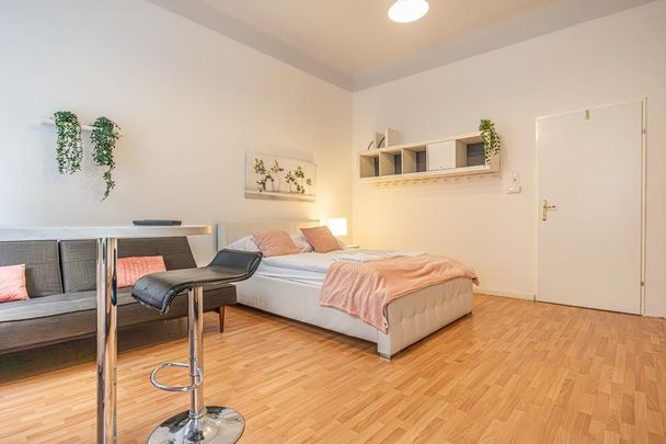 Wiedner Hauptstraße, Wien - Photo 1