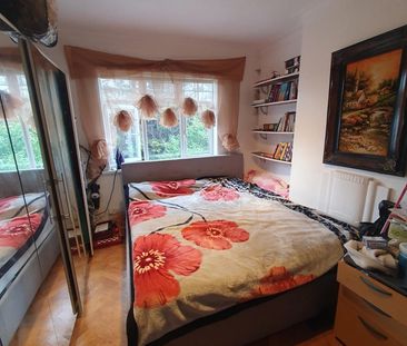 2 Bed Maisonette, Hurstwood Court, NW11 - Photo 3