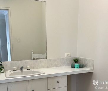 Super-Sized Top Floor Living – Fully Furnished Comfort - Photo 6