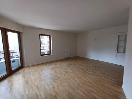 location Appartement F4 DE 87.92m² À PARIS - Photo 3