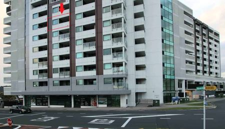 Modern two bedroom apartment - Photo 2