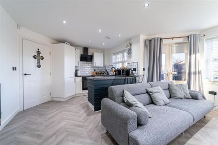 2 bedroom apartment to rent - Photo 4