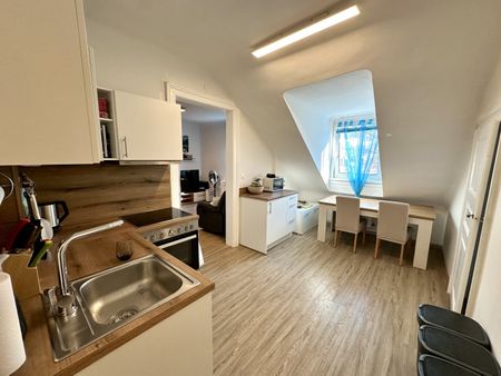 WG-Tauglich! Großzügige, perfekt aufgeteilte und möblierte 2-Zimmer-Wohnung mit extra Küche im Grazer Bezirk Eggenberg – Provisionsfrei! - Photo 4