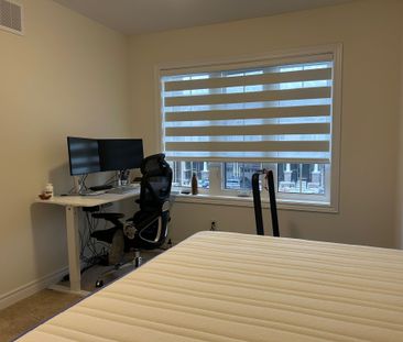 For Lease - 203 BROADACRE Drive, Kitchener, Ontario - Photo 3