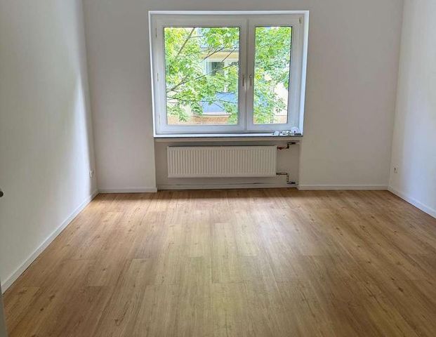 Erstbezug: 3-Zi. inkl. EBK | Kernsaniert im Herzen Düsseldorfs - Foto 1