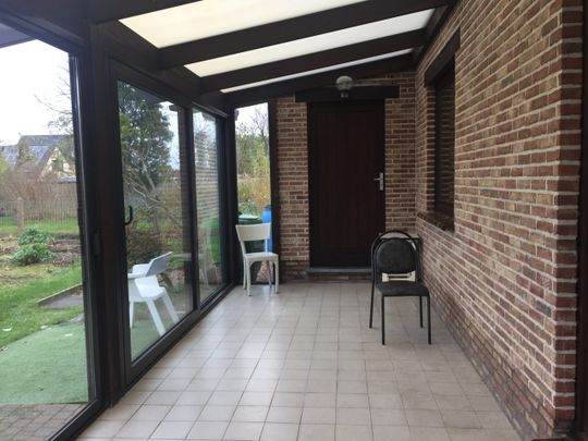 Bungalow met 2 slaapkamers, tuin en garage - Photo 1