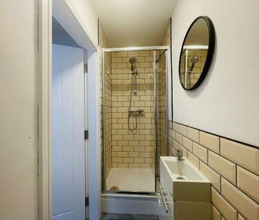 1 bedroom in a house share to rent - Photo 6