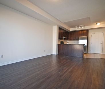 For Lease - 570 Lolita Gardens Unit# 318, Mississauga, Ontario - Photo 3