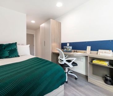 1 bedroom in a flat share to rent - Photo 6