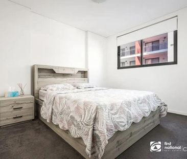 Contemporary, Suburban Sanctuary - Photo 5