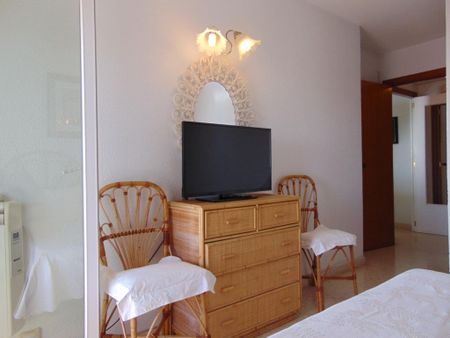 4 room luxury Apartment for rent in Benidorm, Valencia - Photo 4