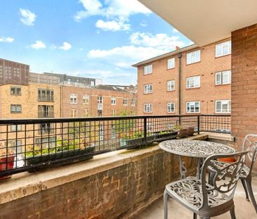 3 bedroom flat to rent - Photo 5