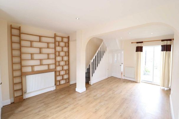 2 bedroom house to rent - Photo 1