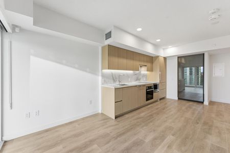 For Lease - 1 Concord Cityplac Way Unit# 935, Toronto, Ontario - Photo 4