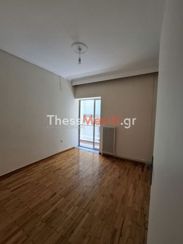 Διαμέρισμα για ενοικίαση Ευζώνων - Πεδίον Άρεως (Φάληρο - Ιπποκράτειο) - Φωτογραφία 3