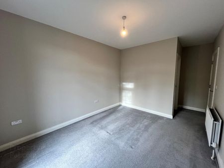 E4 Quarterwood, 127 Old Dundonald Road, - Photo 5