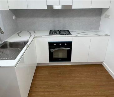 Unbeatable Location! Spacious furnished 2-Bed Steps from Station, S... - Photo 3