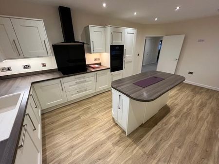 3 bedroom property to rent - Photo 3