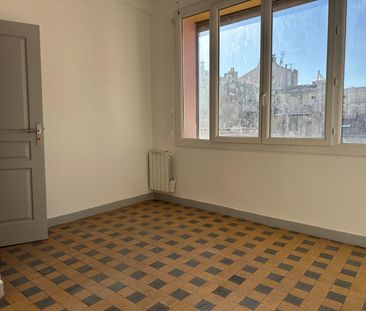Location appartement Marseille 1er (13001) - Photo 1